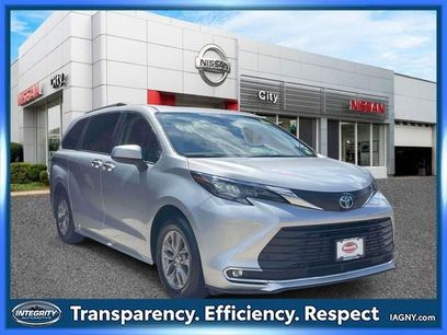 Used 2024 Toyota Sienna XLE