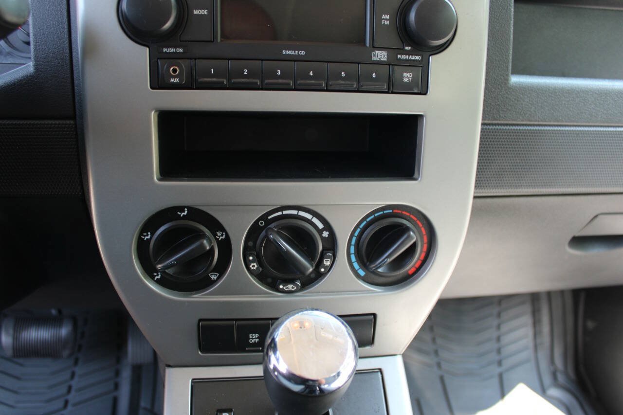 Used 2007 Jeep Patriot Sport FWD image 30