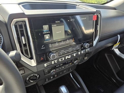 New 2026 Nissan Frontier SV w/ All-Weather Content Package AWD/4WD image 15
