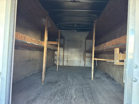 Used 2018 Chevrolet Express 3500 Extended w/ Driver Convenience Package image 20