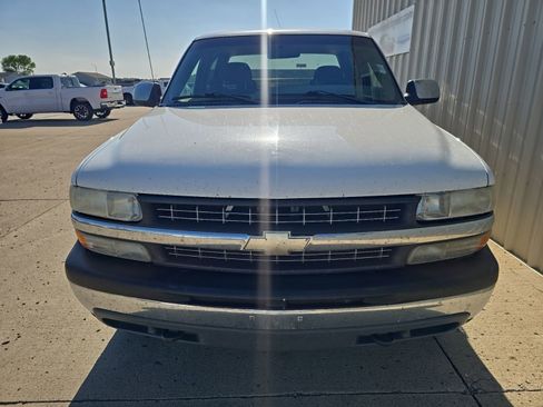 Used 2002 Chevrolet Silverado 1500 LS AWD/4WD image 3