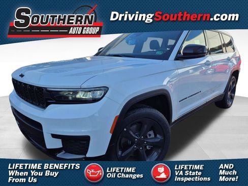 Used 2025 Jeep Grand Cherokee L Altitude AWD/4WD image 1
