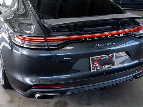 Used 2021 Porsche Panamera 4 image 23