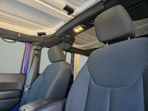 Used 2017 Jeep Wrangler Unlimited Sport w/ Quick Order Package 24S image 19