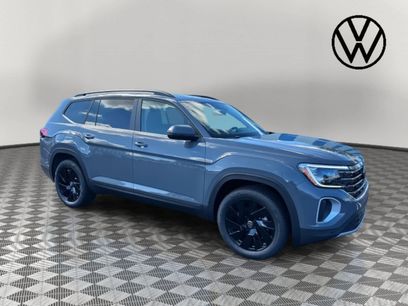 New 2026 Volkswagen Atlas SE