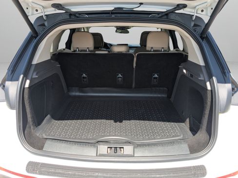 Used 2020 Lincoln Corsair FWD image 10