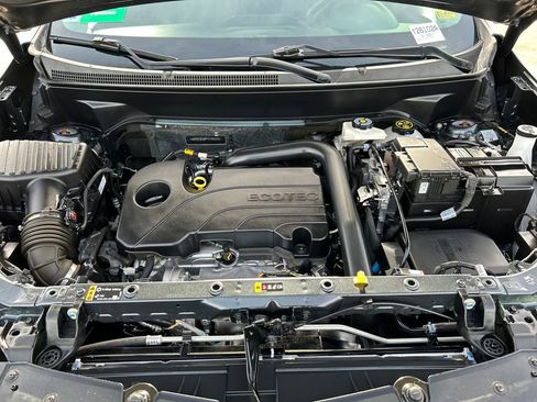 Used 2023 Chevrolet Equinox LT image 23