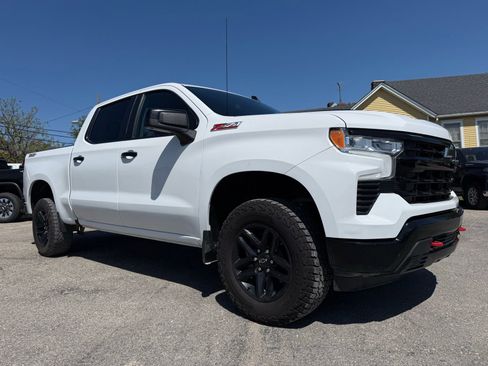 Used 2023 Chevrolet Silverado 1500 LT Trail Boss w/ Protection Package AWD/4WD image 9