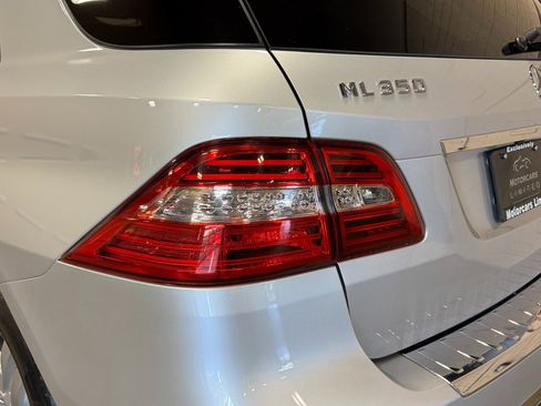 Used 2013 Mercedes-Benz ML 350 4MATIC image 12