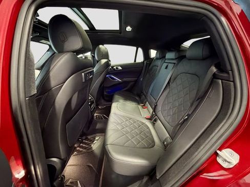 Used 2023 BMW X6 xDrive40i w/ M Sport Package image 21