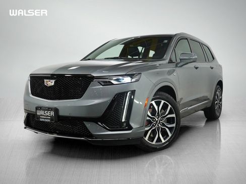 Used 2025 Cadillac XT6 Sport image 1