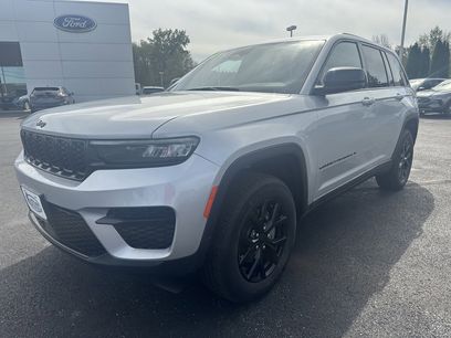 Used 2024 Jeep Grand Cherokee Altitude