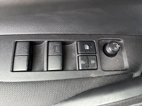 Certified 2025 Toyota Corolla LE image 19