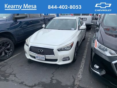 Used 2016 INFINITI Q50 Hybrid w/ Technology Package