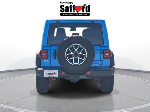 Used 2024 Jeep Wrangler Unlimited Rubicon w/ Technology Group AWD/4WD image 19