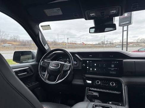 Used 2022 GMC Sierra 1500 AT4 w/ AT4 Premium Package image 19