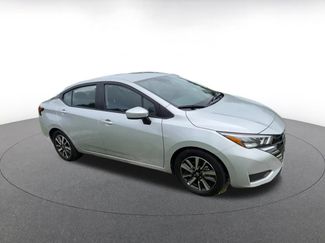 Used 2025 Nissan Versa SV FWD video 2