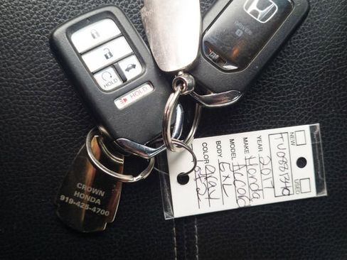 Used 2017 Honda Accord EX-L image 17