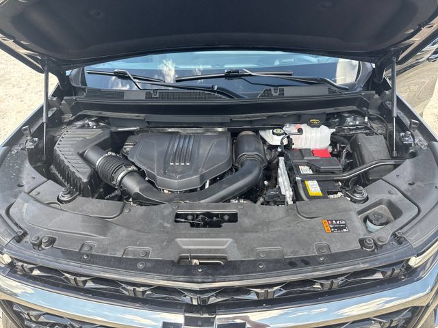 Used 2025 Chevrolet Traverse Z71 w/ Driver Confidence Package AWD/4WD image 14