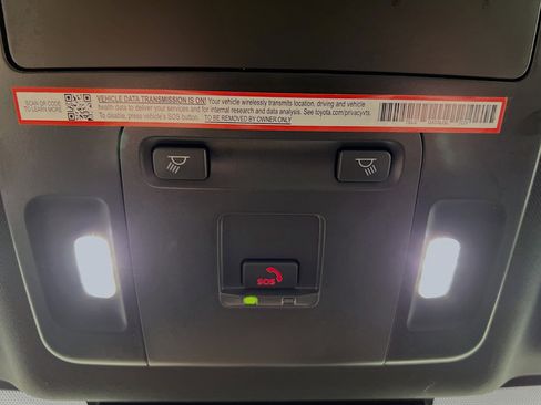 Used 2025 Toyota Camry SE FWD image 21