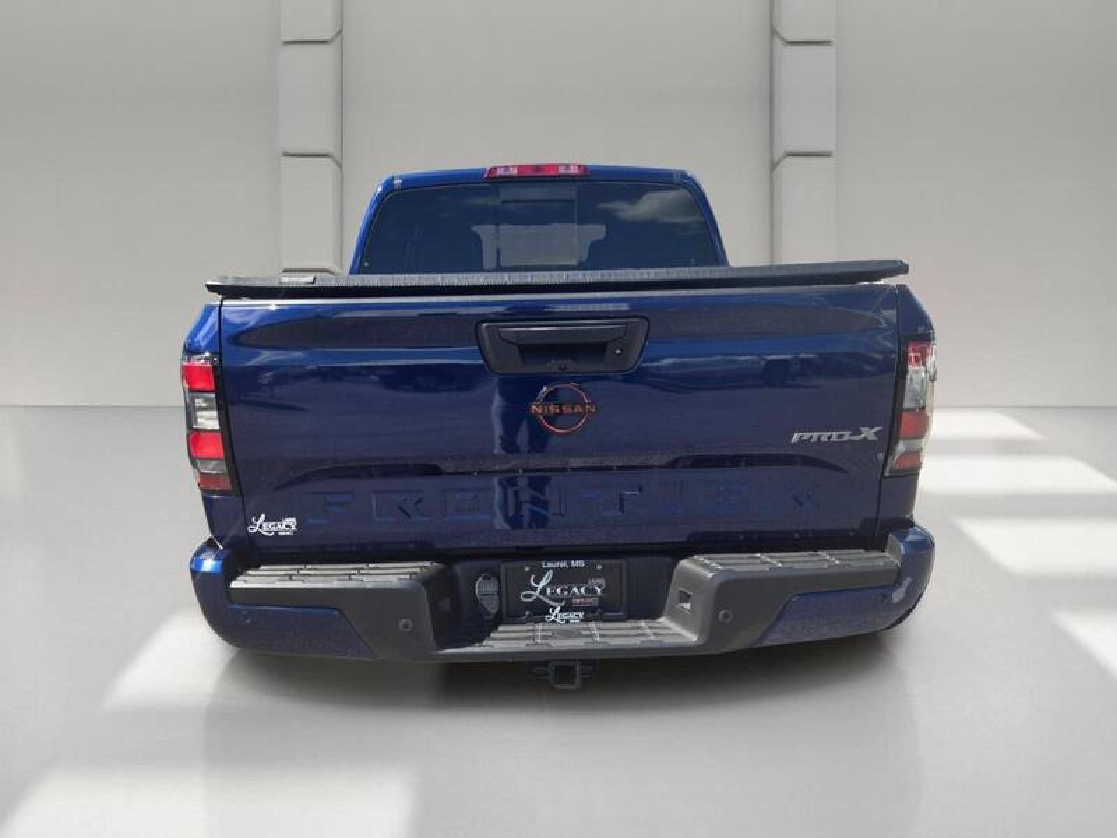 Used 2023 Nissan Frontier Pro-X w/ Pro-X Premium Package RWD image 6