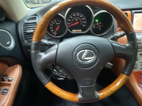 Used 2002 Lexus SC 430 Convertible RWD image 25