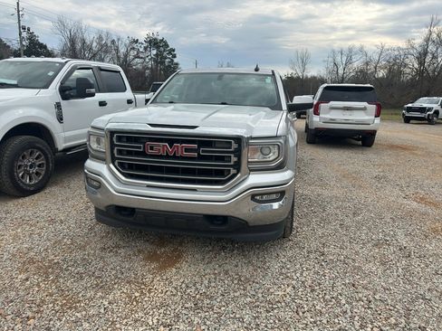 Used 2016 GMC Sierra 1500 SLE w/ SLE Value Package image 2