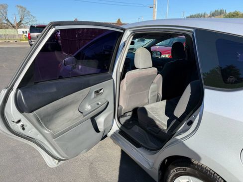 Used 2013 Toyota Prius V Two FWD image 9