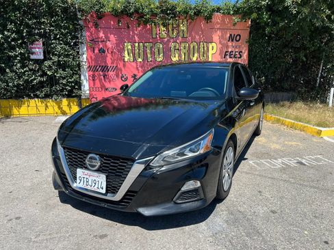 Used 2021 Nissan Altima 2.5 SV FWD image 28