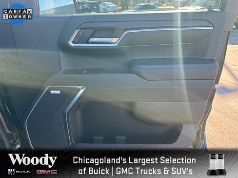 Used 2023 GMC Sierra 1500 SLT w/ SLT Premium Package image 38