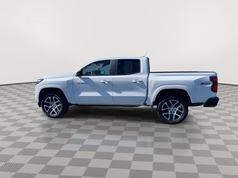 Used 2024 Chevrolet Colorado Z71 w/ Z71 Convenience Package 2 image 5