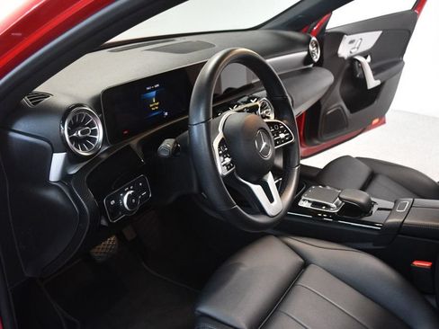 Used 2020 Mercedes-Benz A 220 image 26