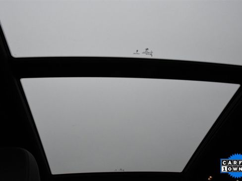 Used 2024 BMW X3 xDrive30i w/ Premium Package w/ZPA image 7