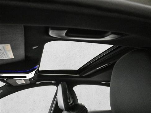 Used 2022 Mercedes-Benz C 300 4MATIC Sedan image 16