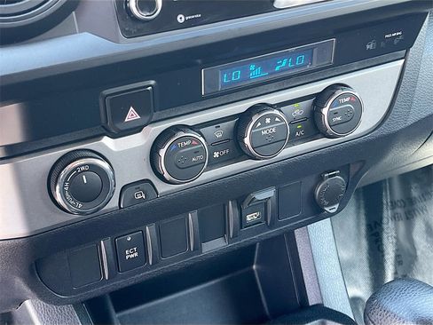 Used 2022 Toyota Tacoma SR image 15