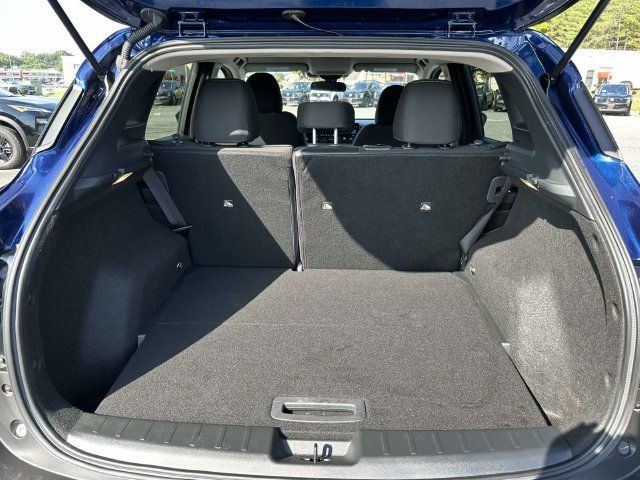 Used 2026 Nissan Kicks SV FWD image 13