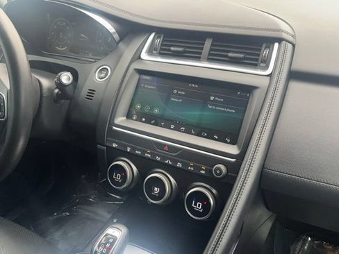 Used 2020 Jaguar E-PACE SE AWD/4WD image 18
