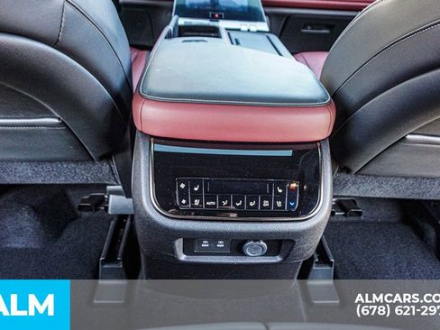 Used 2025 INFINITI QX80 Autograph image 32