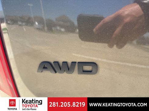 Used 2021 Kia Telluride EX w/ EX Premium Package AWD/4WD image 10