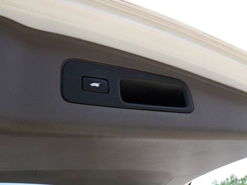 Used 2016 Honda Odyssey EX-L image 38