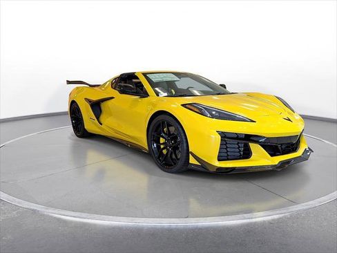 New 2026 Chevrolet Corvette Z06 RWD image 2
