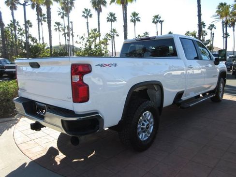 Used 2024 Chevrolet Silverado 2500 LT image 4