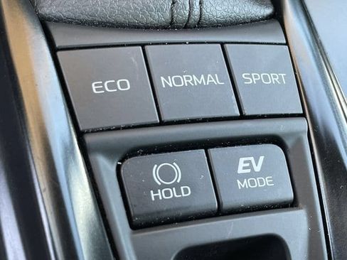 Used 2026 Toyota Camry SE FWD image 23