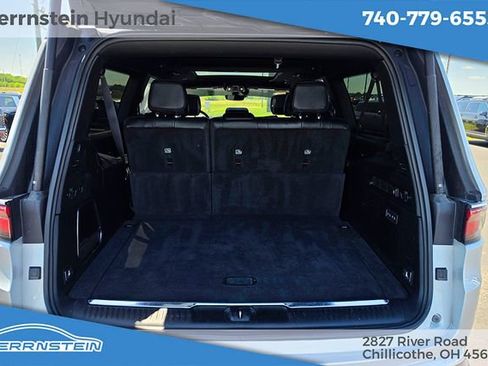 Used 2023 Jeep Wagoneer L Series III w/ Premium Group I AWD/4WD image 28