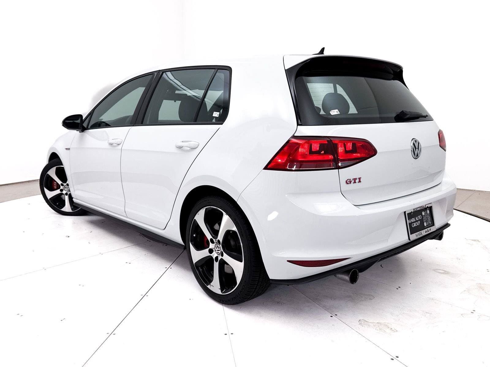 Used 2017 Volkswagen GTI Autobahn FWD image 2