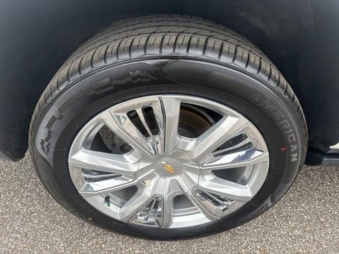 Used 2022 Chevrolet Tahoe High Country AWD/4WD image 15