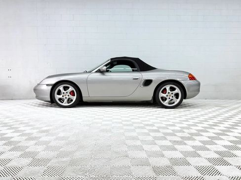 Used 2001 Porsche Boxster S RWD image 29