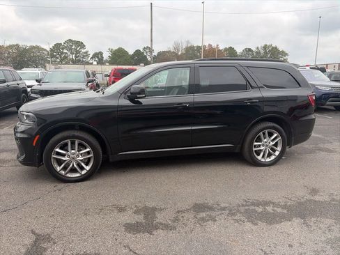 Used 2023 Dodge Durango GT image 4