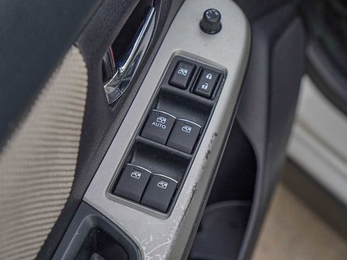 Used 2016 Subaru Crosstrek 2.0i Premium w/ Moonroof Package image 22