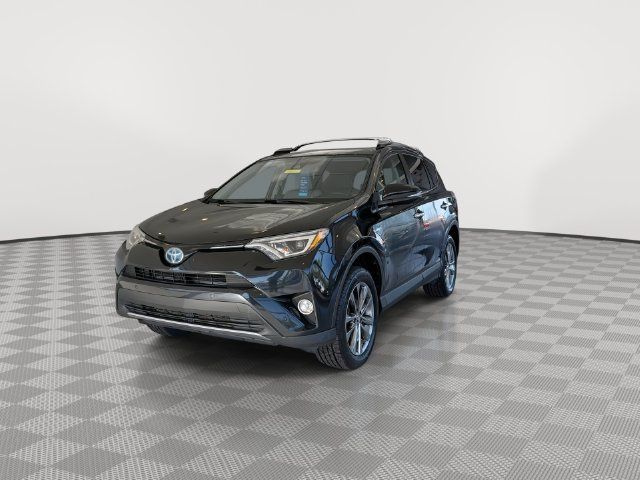 Used 2017 Toyota RAV4 Limited w/ Carpet Mat Package AWD/4WD image 4